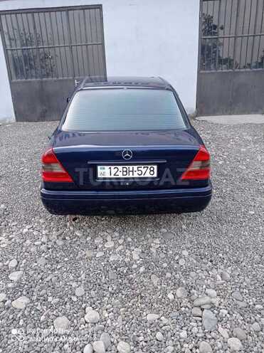 Mercedes C 180 1994, 299,000 km - 1.8 л - Quba