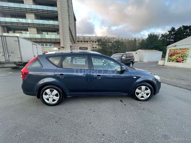 Kia Ceed 2012, 234,000 km - 1.6 l - Bakı