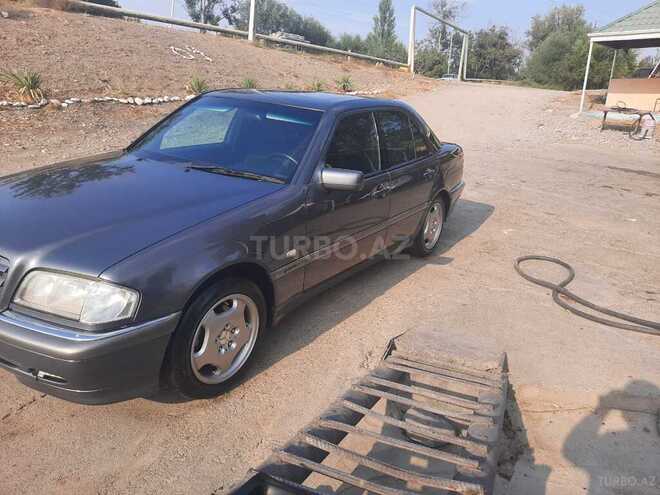 Mercedes C 240 1997, 245,300 km - 2.4 l - Bərdə