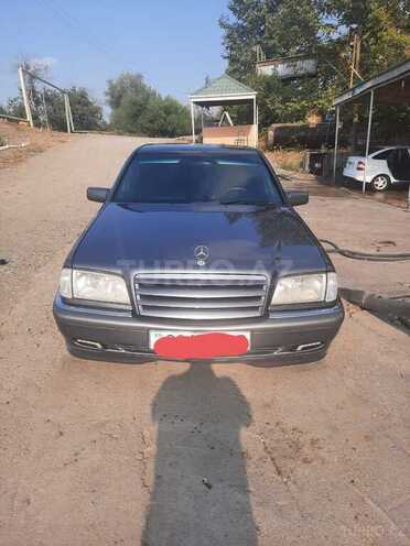 Mercedes C 240 1997, 245,300 km - 2.4 l - Bərdə