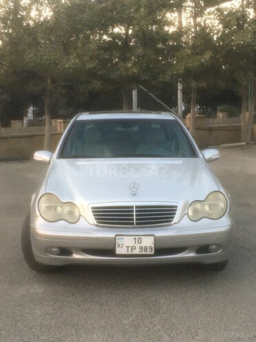 Mercedes C 240 2001, 299,000 km - 2.6 л - Bakı