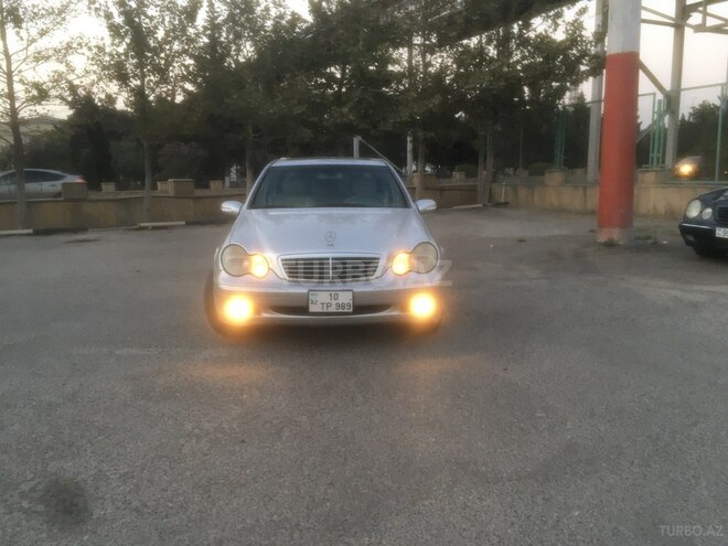 Mercedes C 240 2001, 299,000 km - 2.6 л - Bakı