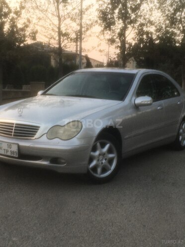 Mercedes C 240 2001, 299,000 km - 2.6 л - Bakı