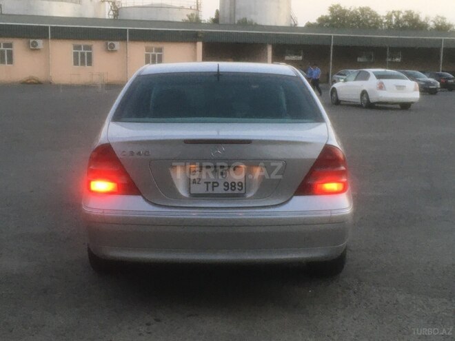 Mercedes C 240 2001, 299,000 km - 2.6 л - Bakı