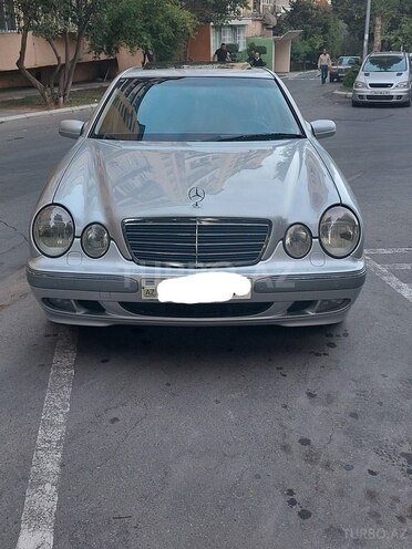 Mercedes E 240 2000, 277,000 km - 2.4 l - Bakı