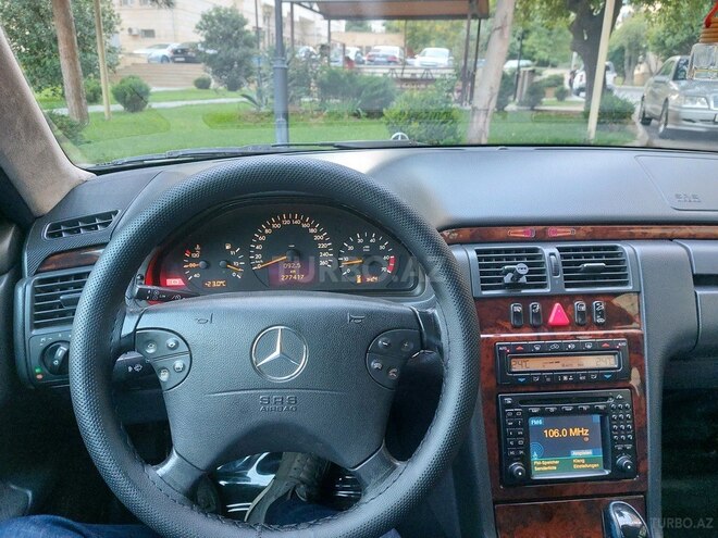 Mercedes E 240 2000, 277,000 km - 2.4 l - Bakı