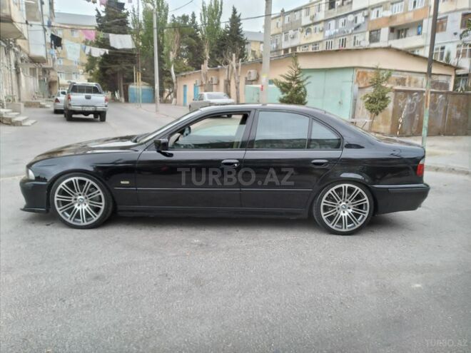 BMW 525 2002, 256,432 km - 2.5 l - Xırdalan