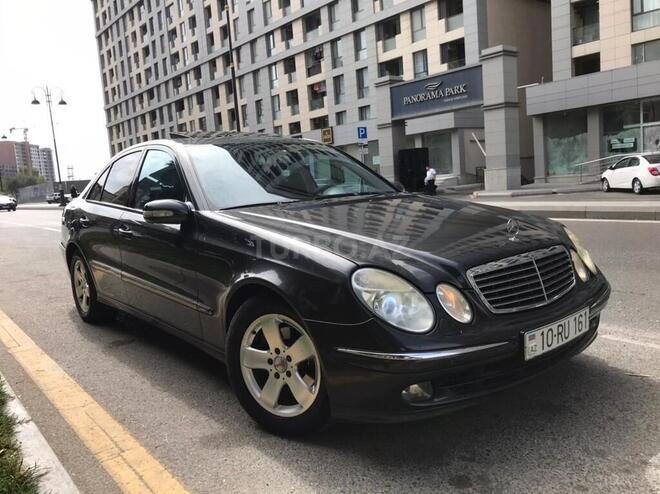 Mercedes E 270 2002, 287,000 km - 2.7 l - Bakı