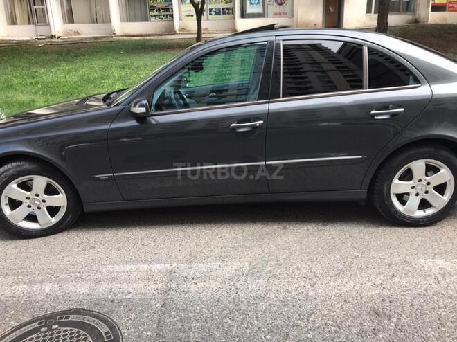 Mercedes E 270 2002, 287,000 km - 2.7 l - Bakı