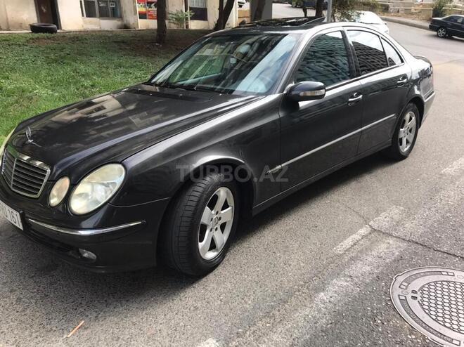 Mercedes E 270 2002, 287,000 km - 2.7 l - Bakı