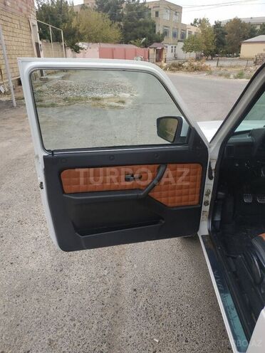 LADA (VAZ) Niva 2015, 81,000 km - 1.7 l - Şirvan