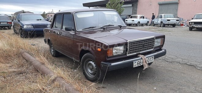 LADA (VAZ) 2107 2006, 250,000 km - 1.5 l - Gəncə