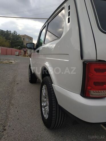 LADA (VAZ) Niva 2015, 81,000 km - 1.7 l - Şirvan