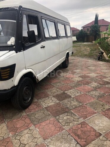 Mercedes 410 D 1994, 582,495 km - 2.5 l - Lənkəran