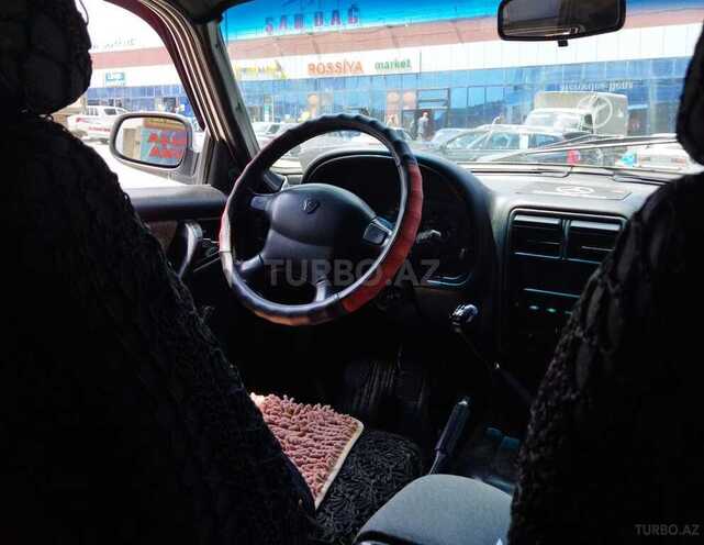 GAZ 3111 2003, 201,000 km - 2.4 l - Qusar