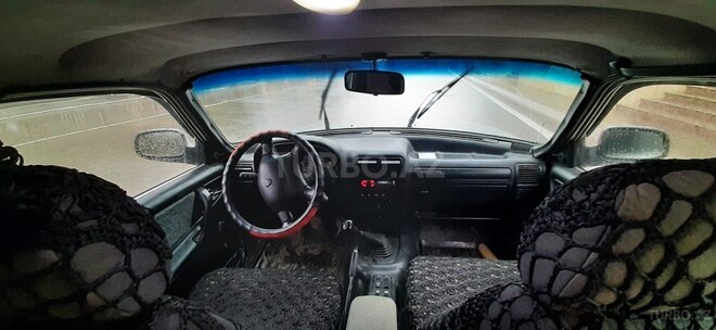 GAZ 3111 2003, 201,000 km - 2.4 l - Qusar