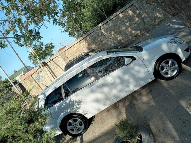 Opel Astra 2010, 173,003 km - 1.4 l - Bakı
