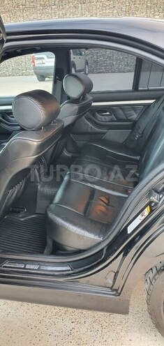 BMW 530 2001, 256,000 km - 3.0 l - Bakı