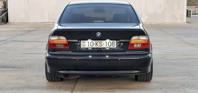 BMW 530 2001, 256,000 km - 3.0 l - Bakı