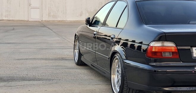 BMW 530 2001, 256,000 km - 3.0 l - Bakı