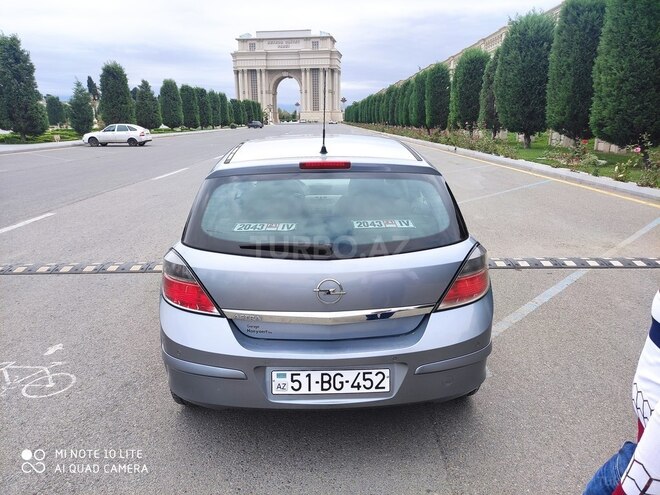 Opel Astra 2007, 140,000 km - 1.4 l - Gəncə