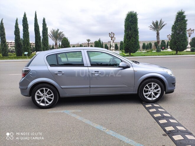 Opel Astra 2007, 140,000 km - 1.4 l - Gəncə