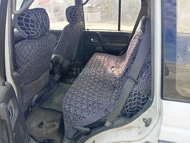 Mitsubishi Pajero 1993, 270,000 km - 2.8 l - Bakı