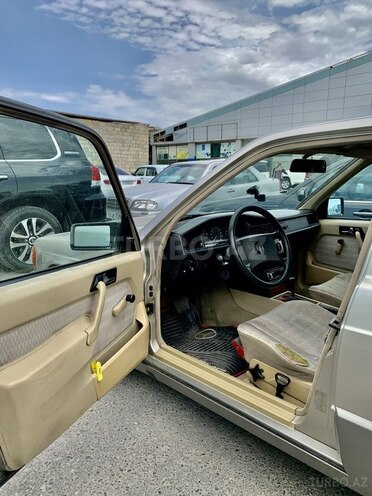 Mercedes 190 1990, 400,000 km - 2.0 l - Bakı