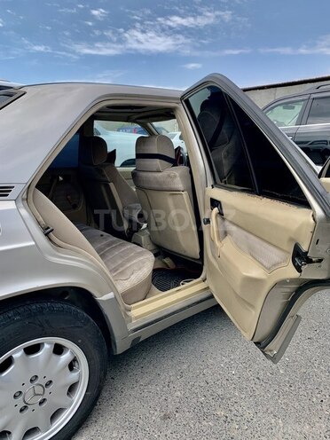 Mercedes 190 1990, 400,000 km - 2.0 l - Bakı