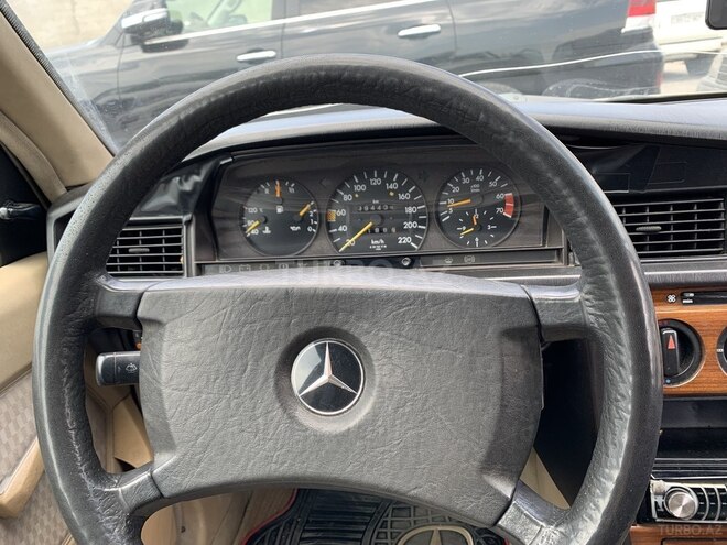 Mercedes 190 1990, 400,000 km - 2.0 l - Bakı