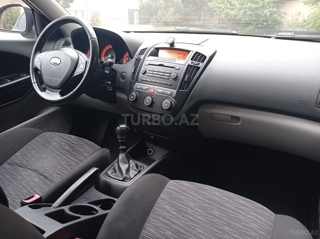 Kia Ceed 2009, 106,500 km - 1.4 l - Bakı