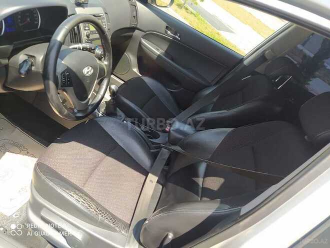 Hyundai i30 2010, 180,000 km - 2.0 l - Bakı
