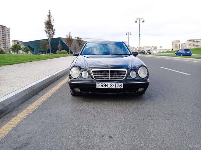 Mercedes E 240 2000, 355,000 km - 2.6 л - Bakı