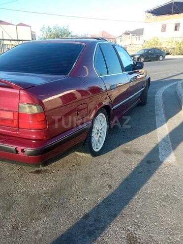 BMW 525 1993, 302,000 km - 2.5 л - Bakı