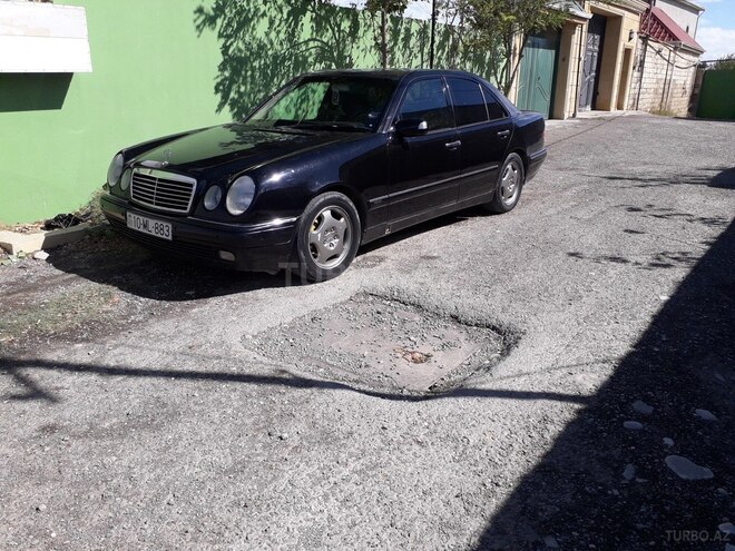 Mercedes E 280 1998, 487,626 km - 2.8 l - Sumqayıt