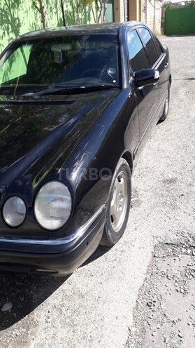 Mercedes E 280 1998, 487,626 km - 2.8 l - Sumqayıt