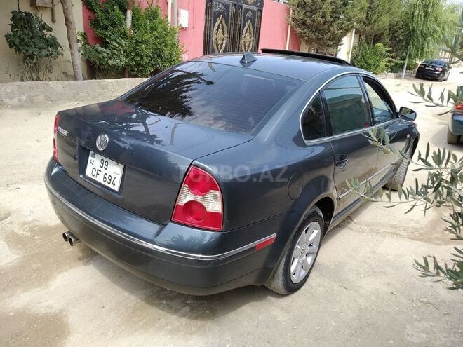 Volkswagen Passat 2003, 223,658 km - 1.8 l - Bakı