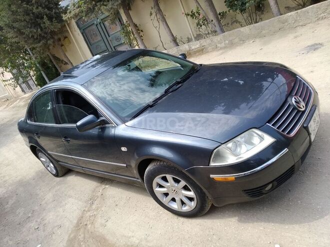Volkswagen Passat 2003, 223,658 km - 1.8 l - Bakı
