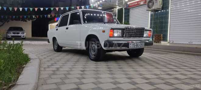 LADA (VAZ) 2107 2011, 179,600 km - 1.6 л - Şirvan