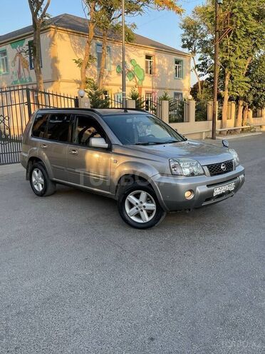 Nissan X-Trail 2004, 186,000 km - 2.0 l - Bakı