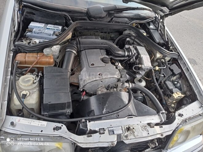 Mercedes E 220 1993, 30,000 km - 2.0 л - Bakı