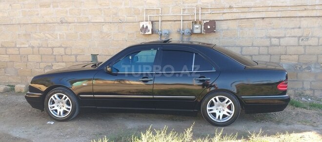 Mercedes E 230 1996, 222,800 km - 2.3 l - Hacıqabul