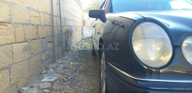 Mercedes E 230 1996, 222,800 km - 2.3 l - Hacıqabul
