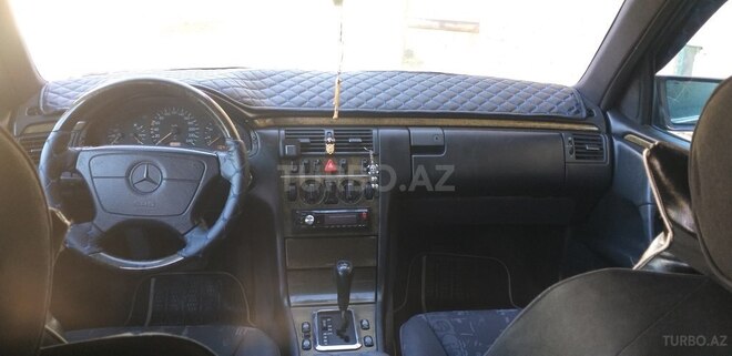 Mercedes E 230 1996, 222,800 km - 2.3 l - Hacıqabul