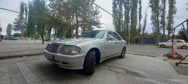 Mercedes C 180 1998, 342,000 km - 1.8 l - Tovuz