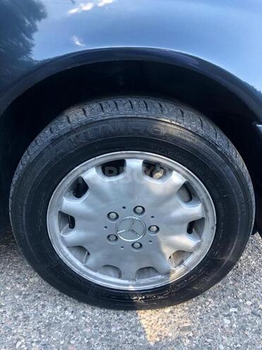 Mercedes C 240 1999, 24,000 km - 2.4 l - Quba