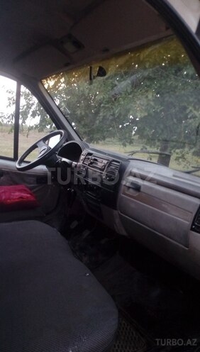 GAZ 330200 2005, 100,700 km - 2.4 l - Quba