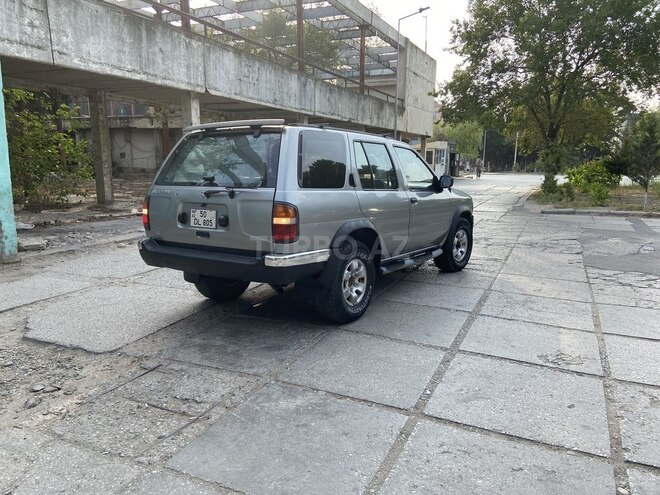 Nissan Pathfinder 1998, 188,000 km - 3.3 l - Sumqayıt
