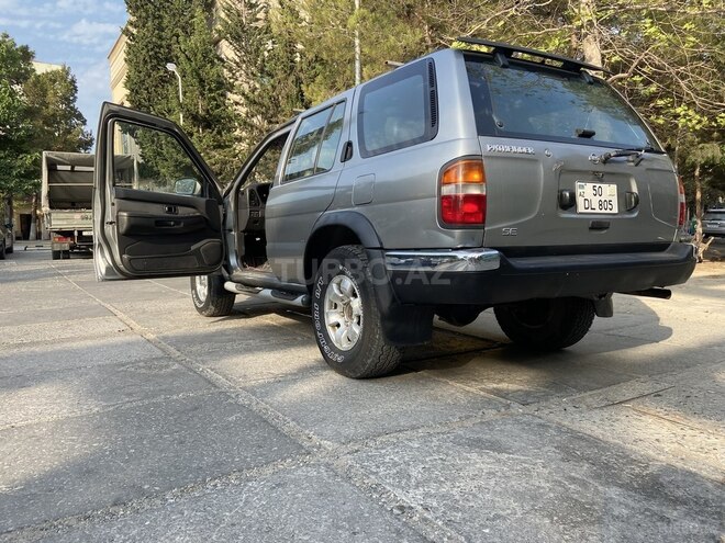 Nissan Pathfinder 1998, 188,000 km - 3.3 l - Sumqayıt