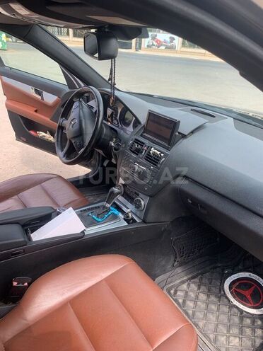 Mercedes C 300 2008, 230,000 km - 3.0 l - Biləsuvar